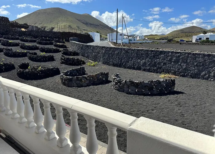 Vineyard House בית נופש *