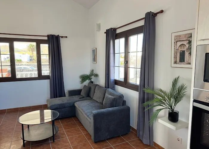 בית נופש Vineyard House *