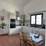 Nyaraló Vineyard House